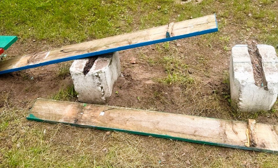 скамья.jpg скамья.jpg