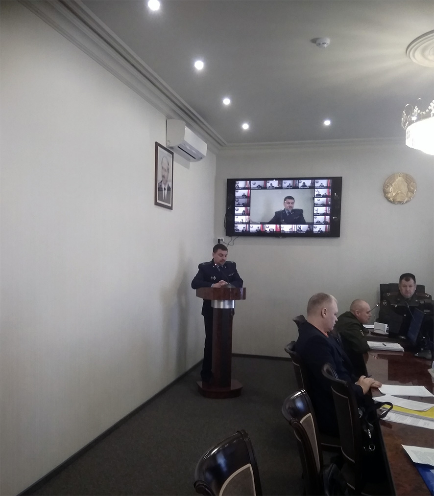 Гирловский на семинаре о призыве в Миноблисполкоме.jpg Гирловский на семинаре о призыве в Миноблисполкоме.jpg