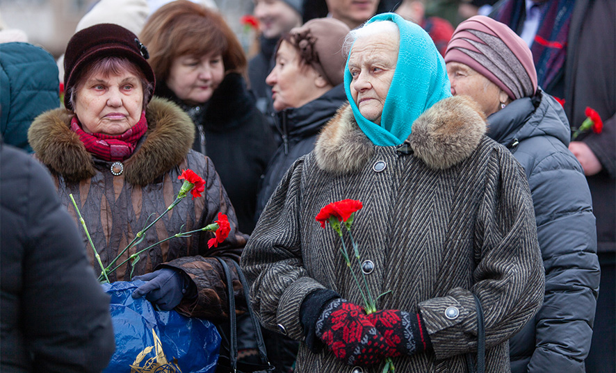 Остров слез митинг-реквием (6).jpg Остров слез митинг-реквием (6).jpg